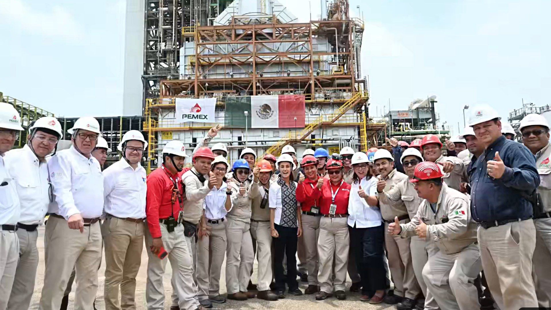 Sheinbaum Recorre Complejo La Cangrejera en Veracruz. Foto: Gobierno de México